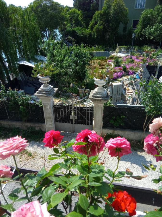 Villa Fiorita มอนฟัลโกเน ภายนอก รูปภาพ