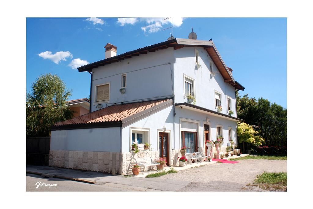 Villa Fiorita มอนฟัลโกเน ห้อง รูปภาพ