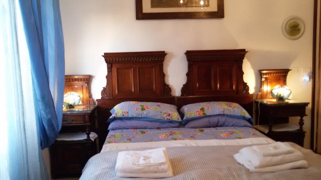 Villa Fiorita มอนฟัลโกเน ห้อง รูปภาพ